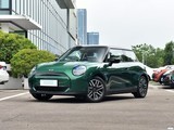 �綯MINI COOPER 2024�� 456km COOPER E �����